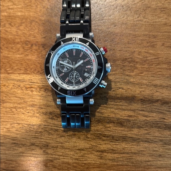 Guess Collection Swiss Watch - Picture 1 of 4